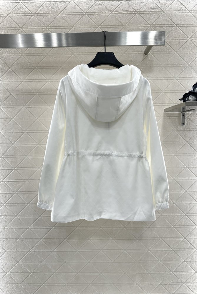 Куртка женская фото 2