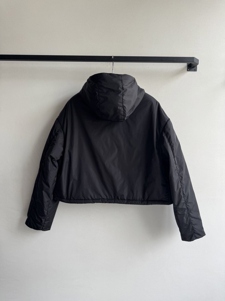 Куртка женская фото 2