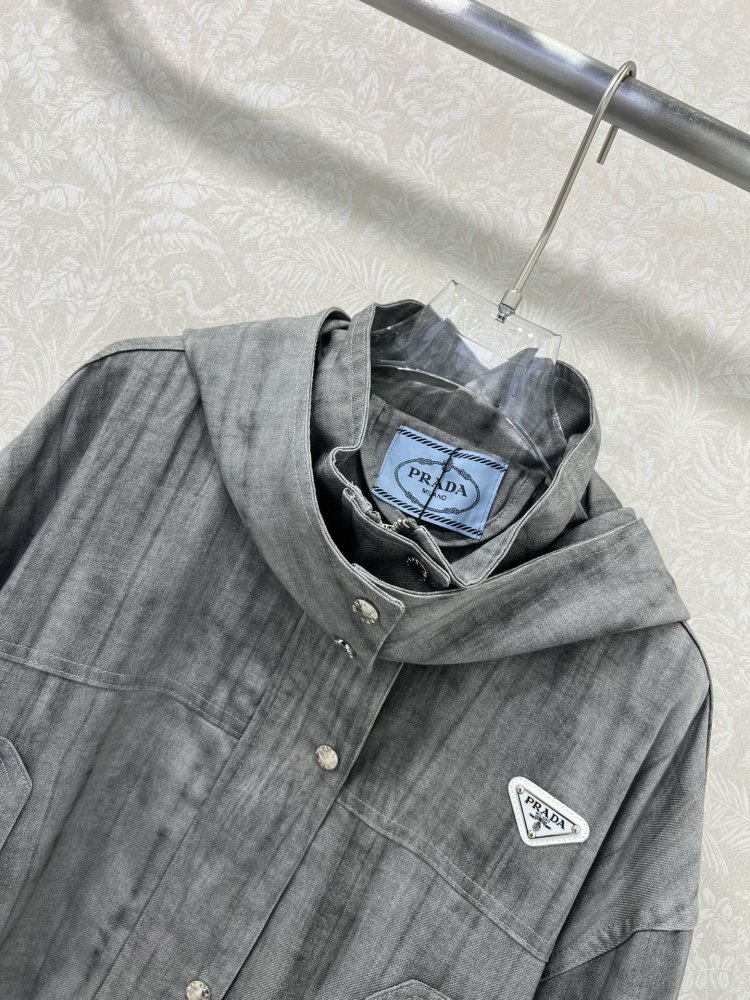 Куртка жіноча фото 2