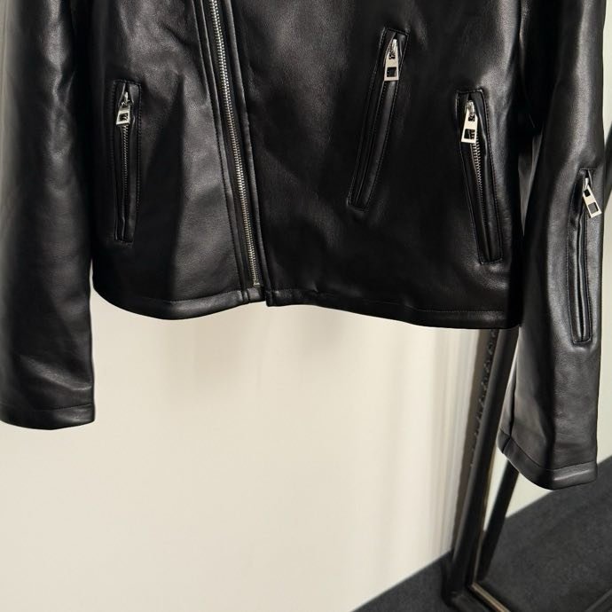 Jacket women's фото 2