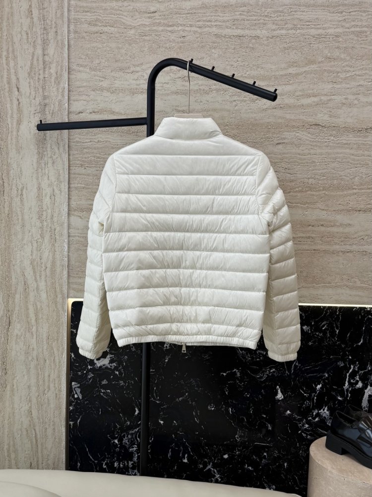 Куртка женская фото 2