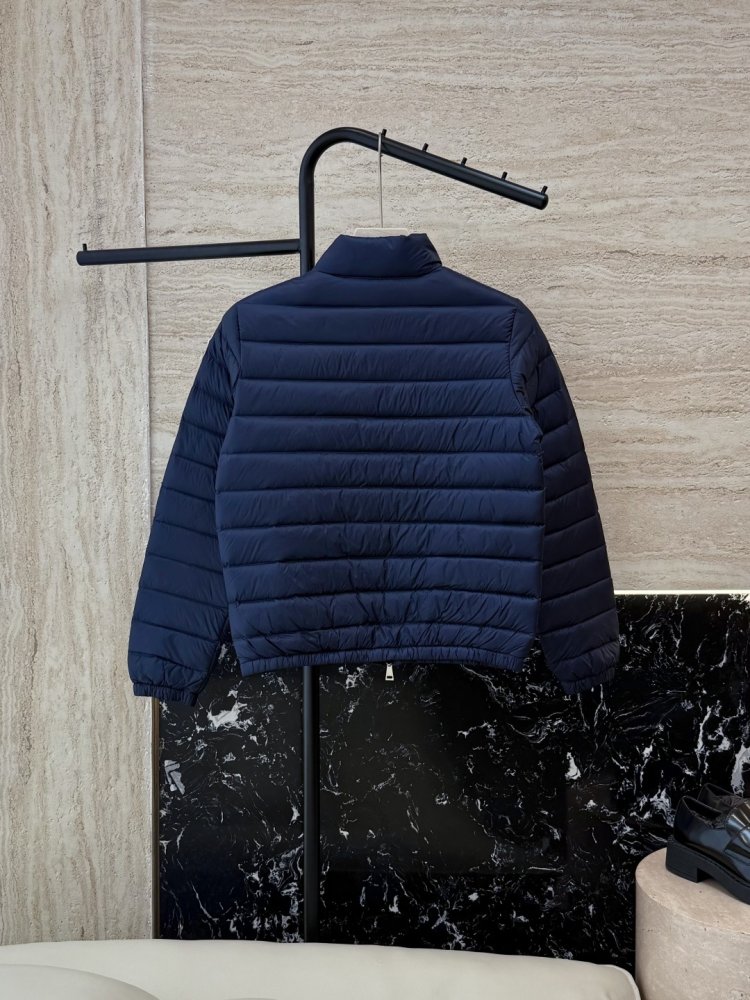 Куртка женская фото 2