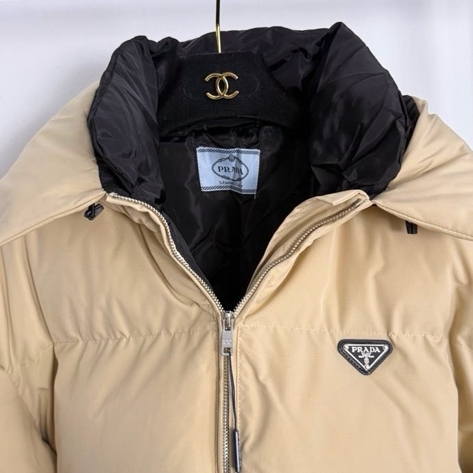 Куртка жіноча фото 2