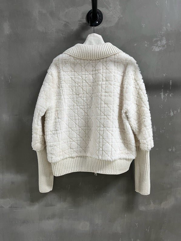 Куртка жіноча фото 2