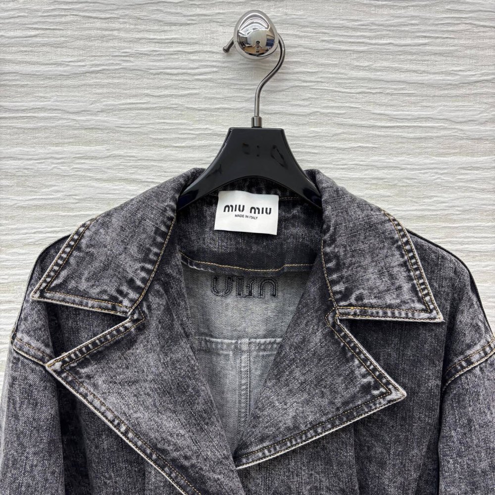 Куртка жіноча фото 2