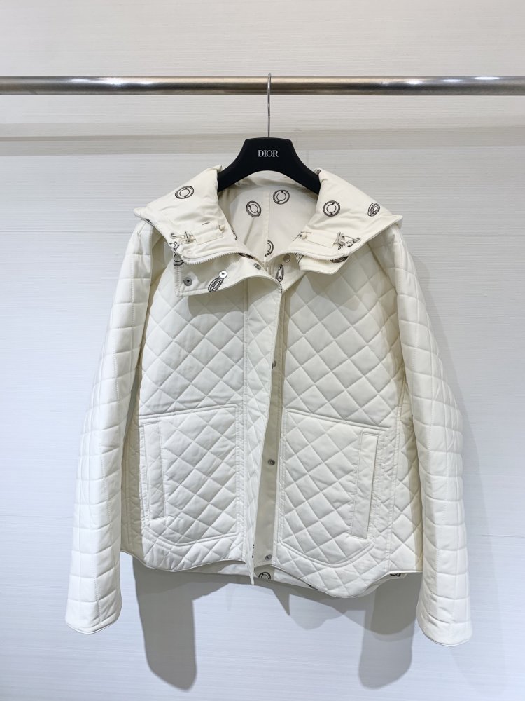 Куртка женская фото 2