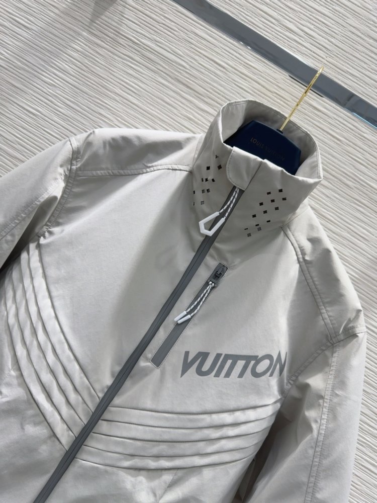 Куртка женская фото 2