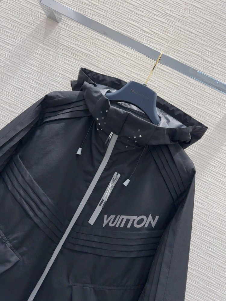 Куртка женская фото 2