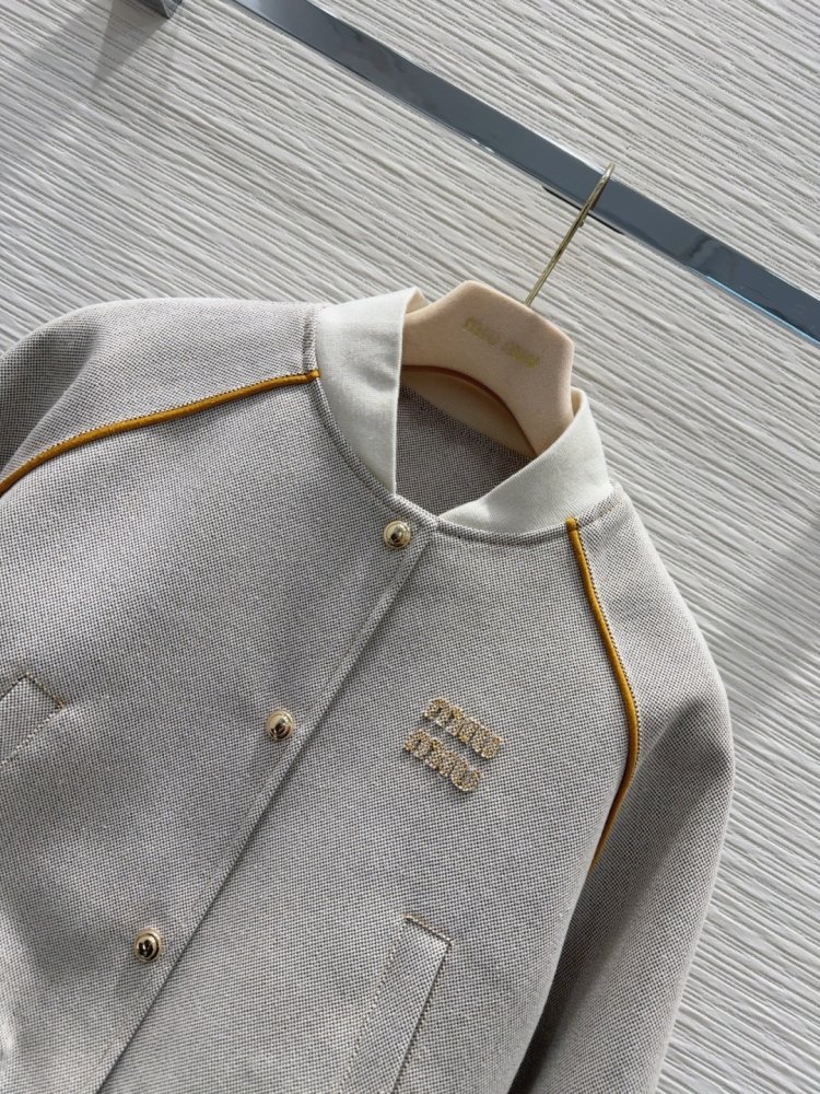 Jacket women's фото 2