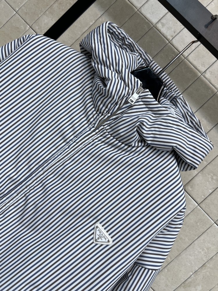 Куртка женская фото 2