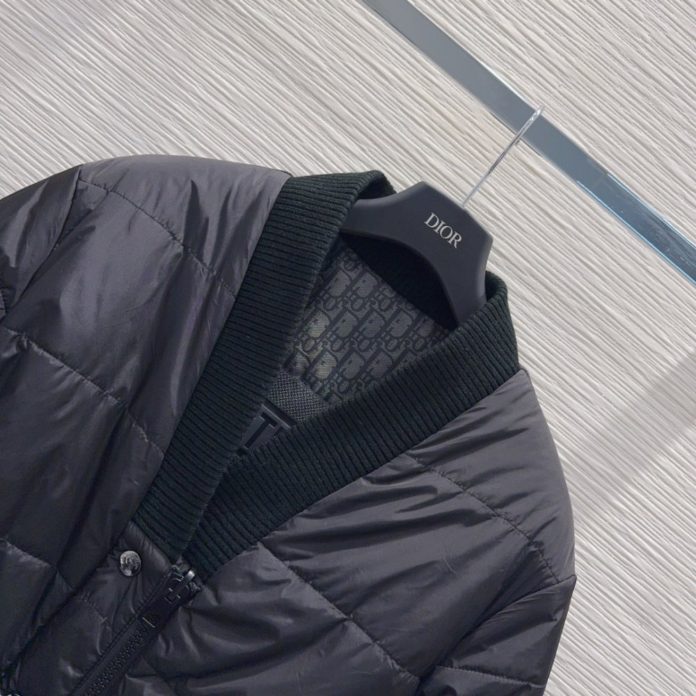 Куртка жіноча фото 2