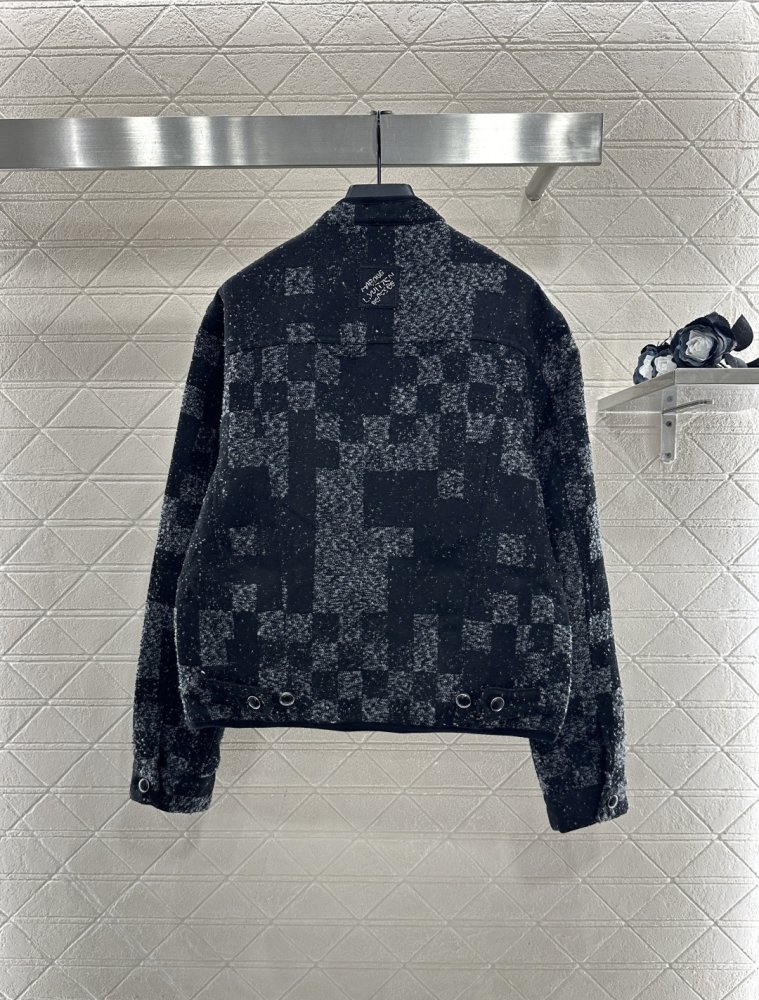 Куртка женская фото 2