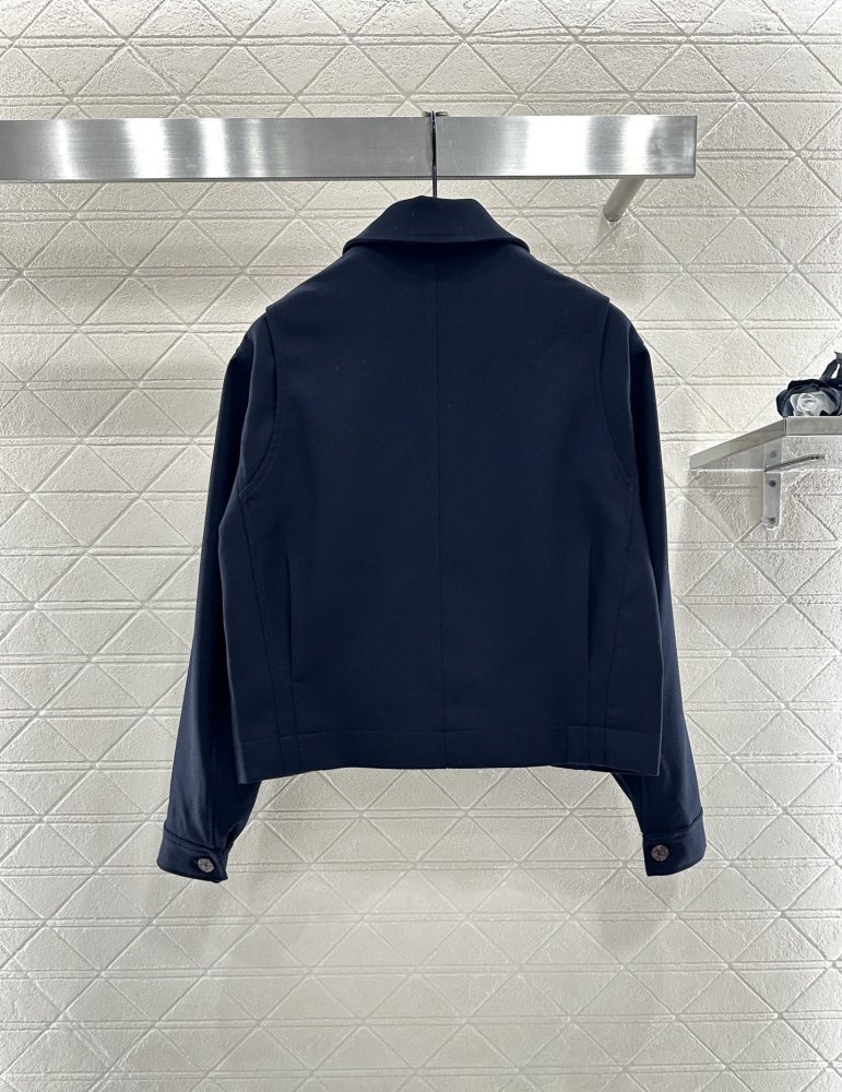 Куртка женская фото 2