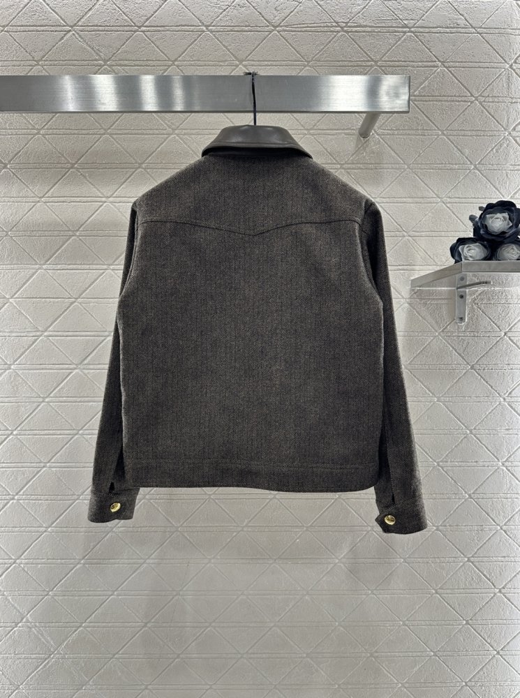 Куртка женская фото 2