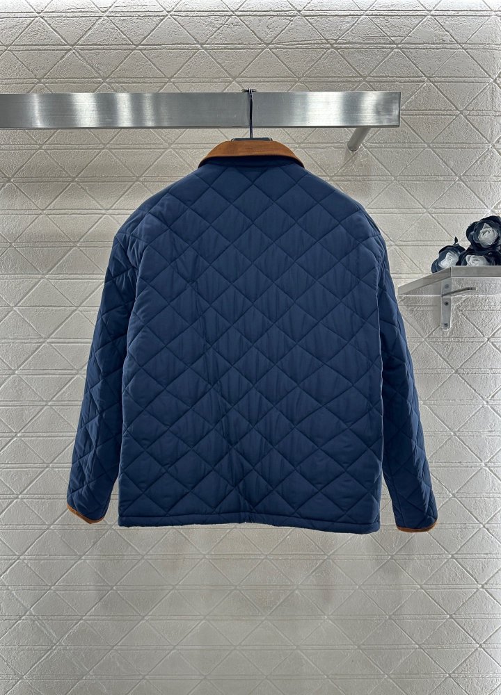 Куртка женская фото 2