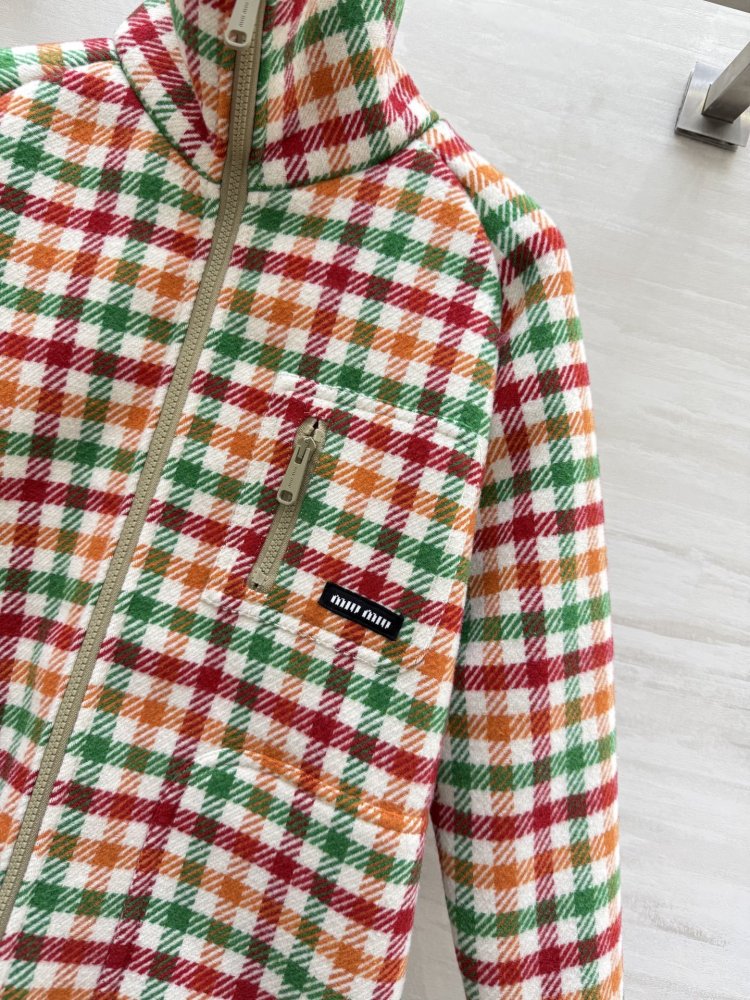 Куртка жіноча фото 2