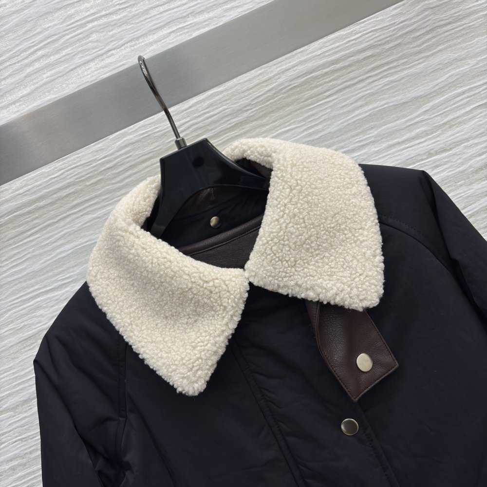 Jacket women's фото 2