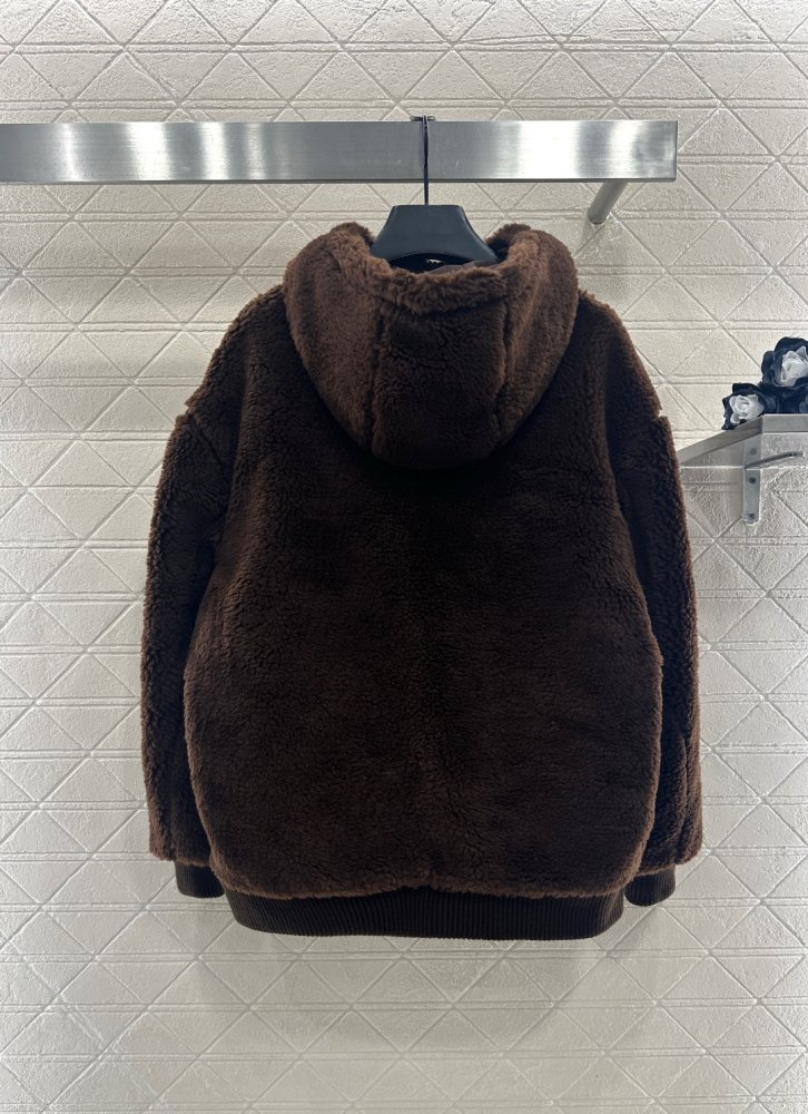 Куртка женская фото 2