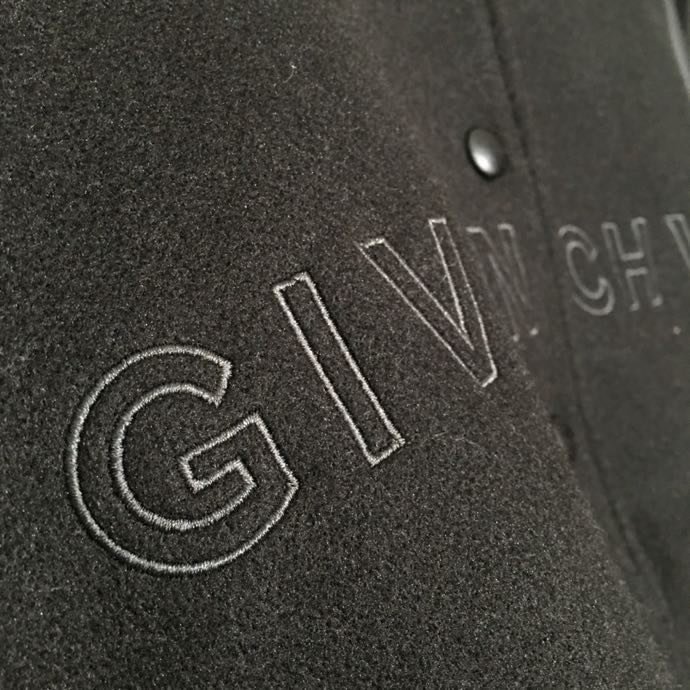 Куртка жіноча фото 2