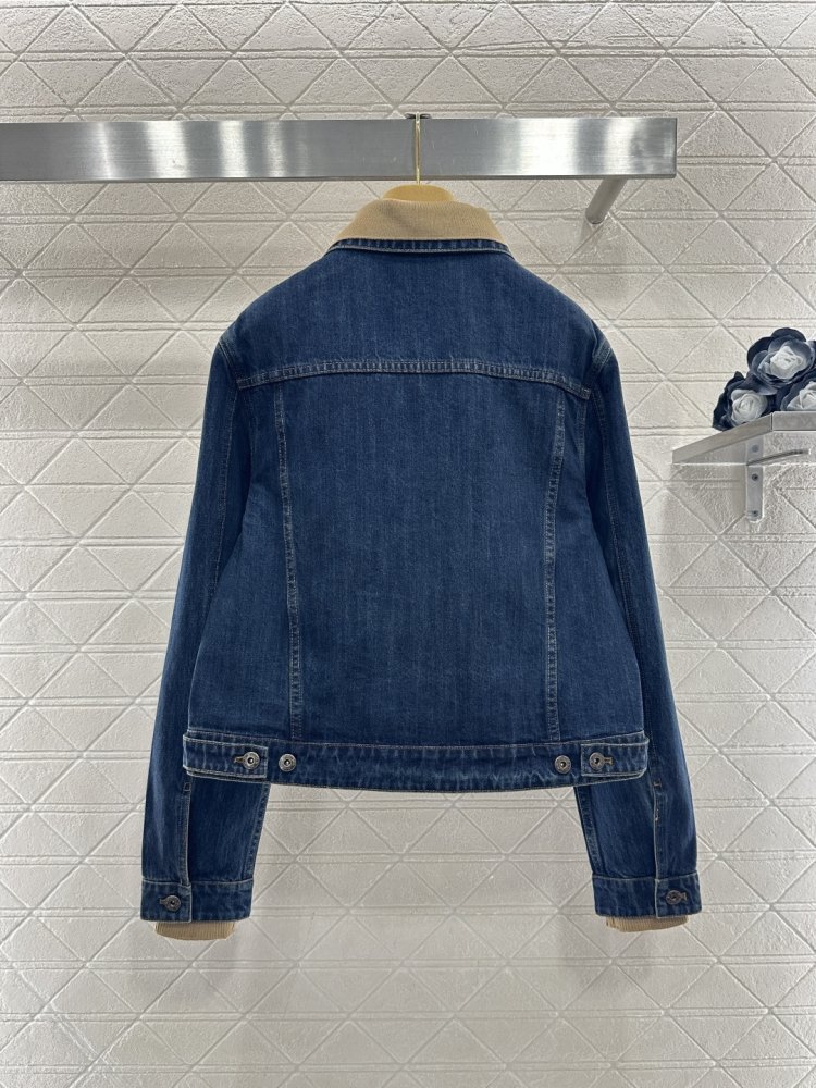 Куртка женская фото 2