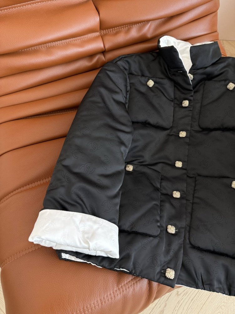 Jacket women's фото 3