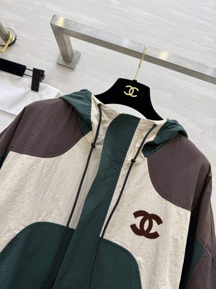 Jacket women's фото 3