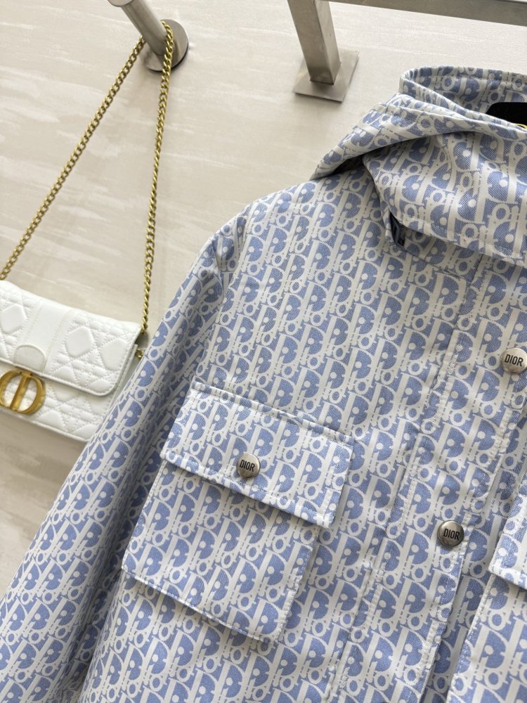 Jacket women's фото 3