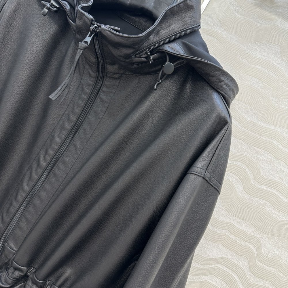 Jacket women's фото 3