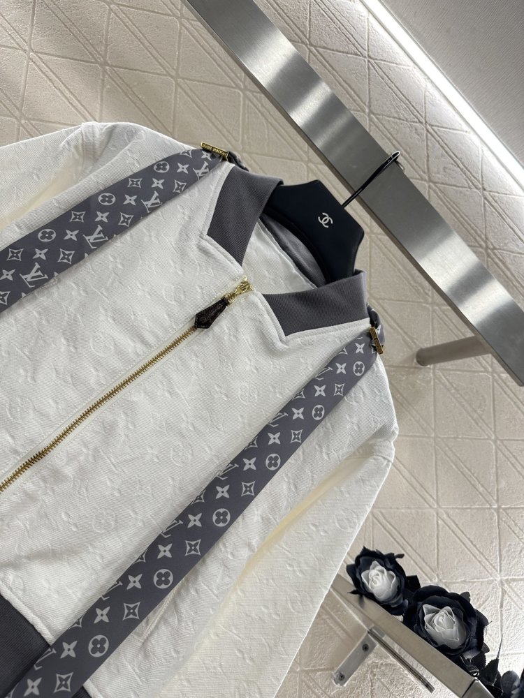 Куртка жіноча фото 3