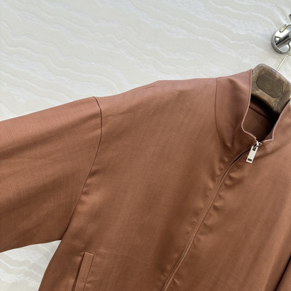 Куртка жіноча фото 3