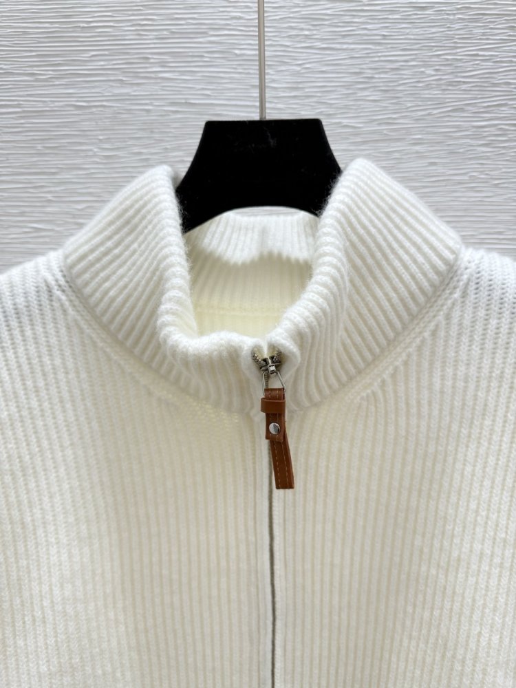 Куртка женская фото 3