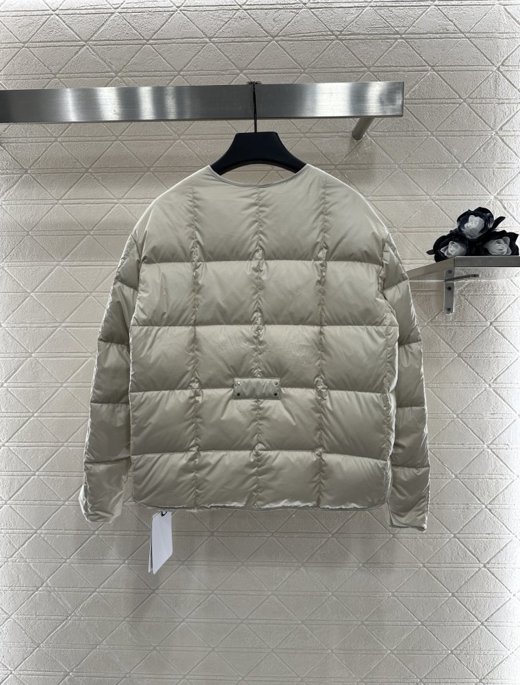 Куртка женская фото 3