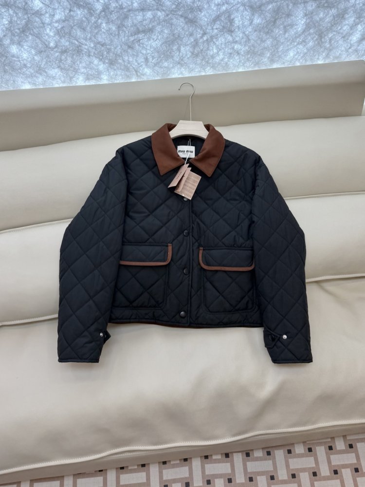 Jacket women's фото 3