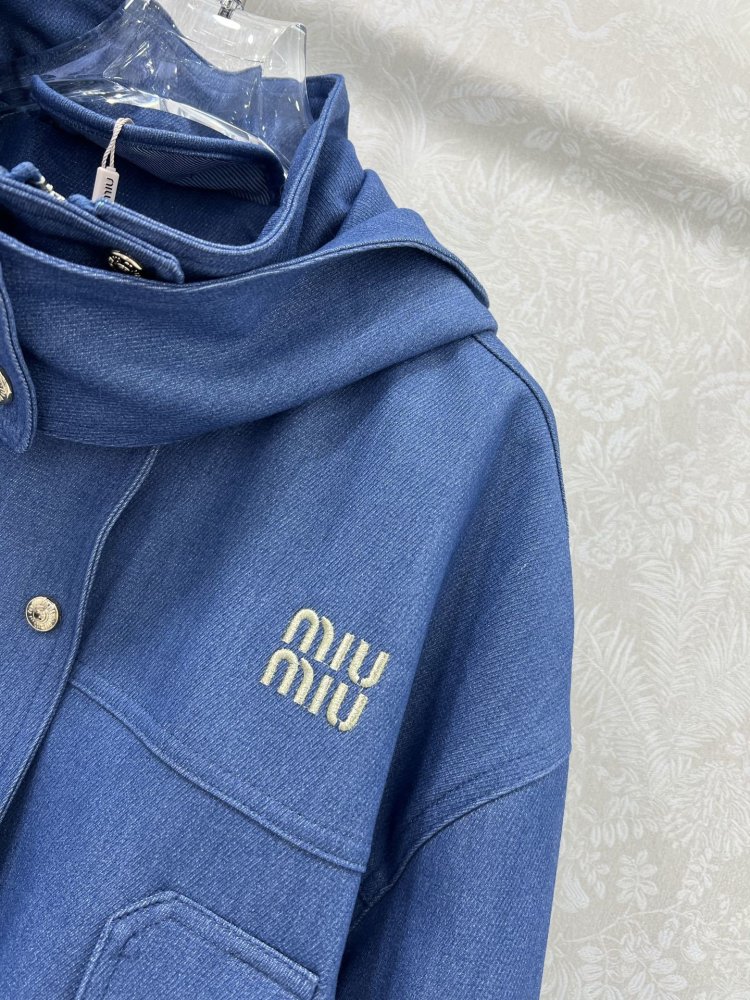 Куртка жіноча фото 3