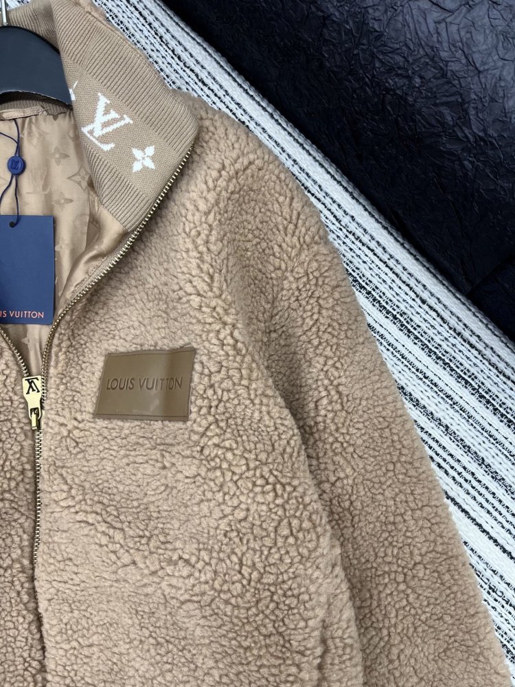 Куртка жіноча фото 3