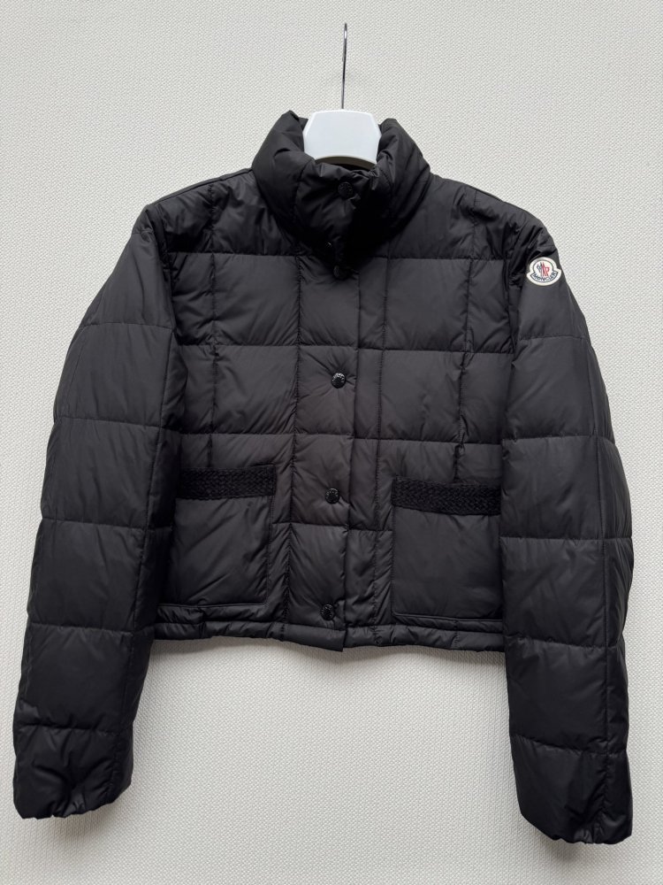 Куртка женская фото 3