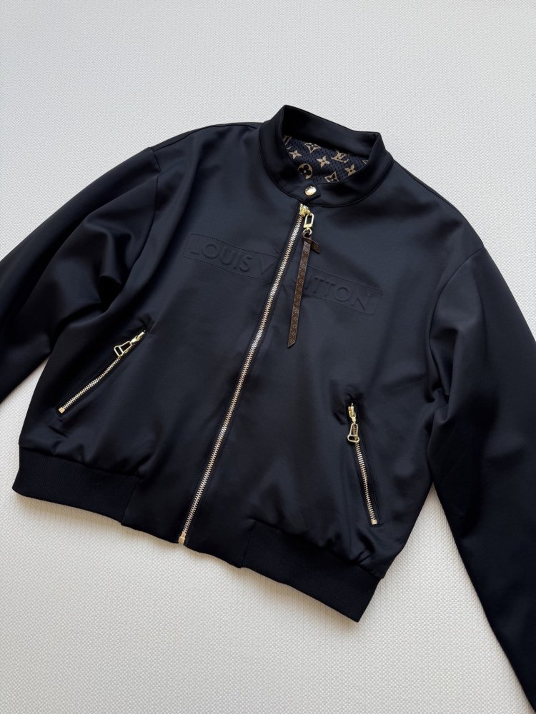 Куртка женская фото 3