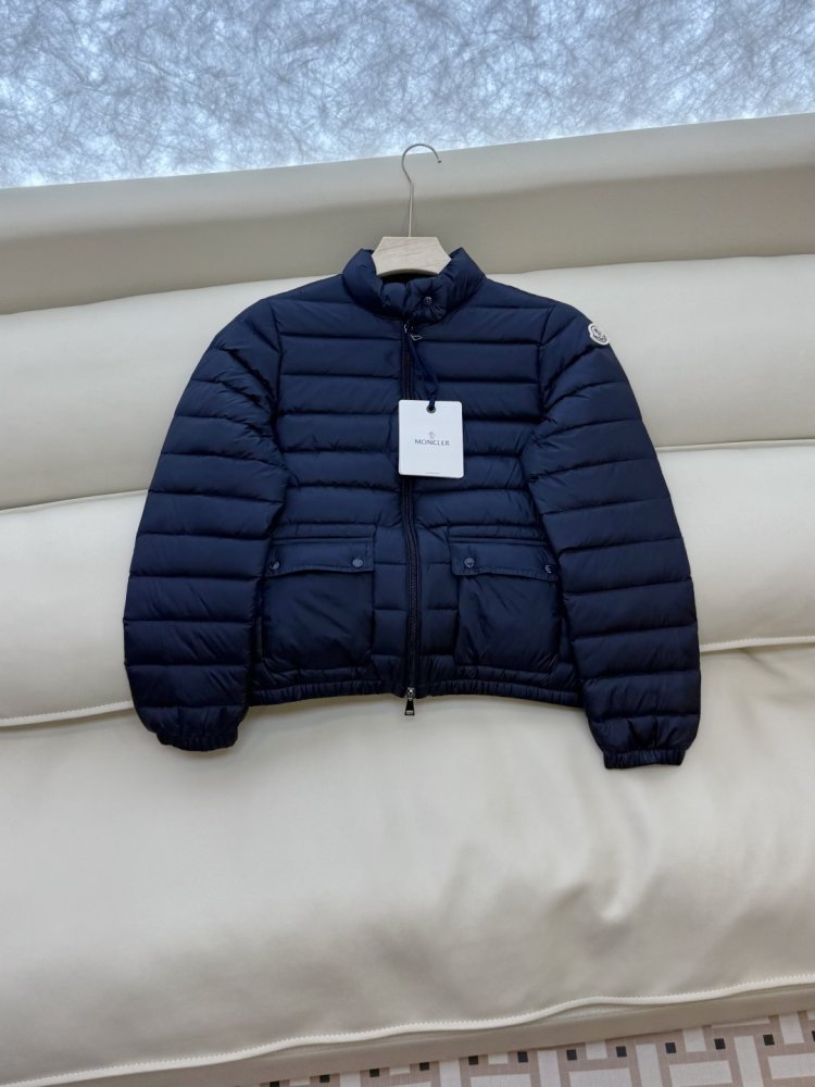 Куртка женская фото 3