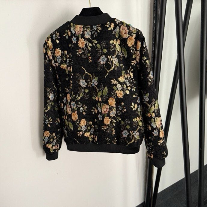 Куртка жіноча фото 3