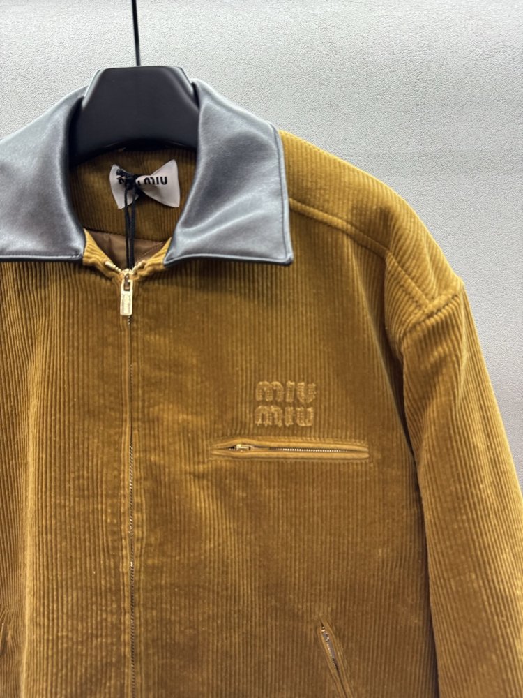 Куртка жіноча фото 3