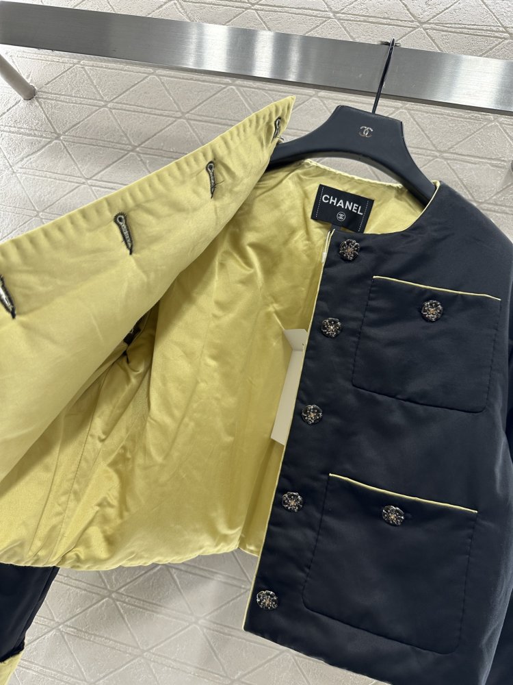 Куртка женская фото 3