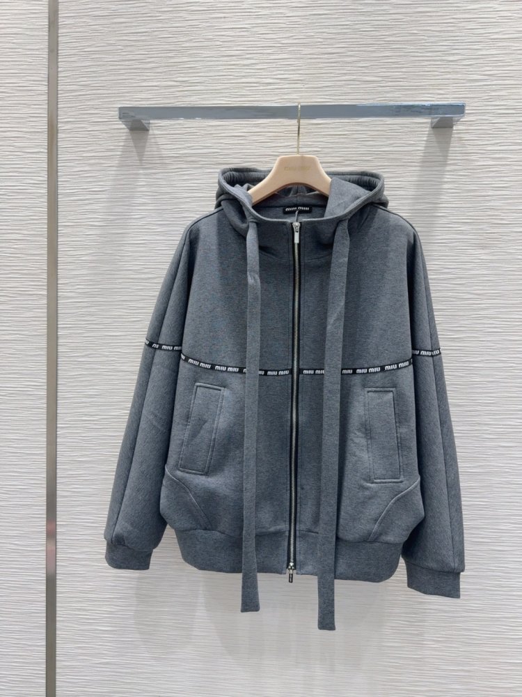 Куртка женская фото 3