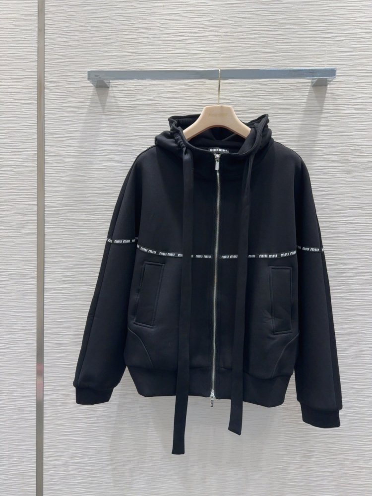 Куртка женская фото 3