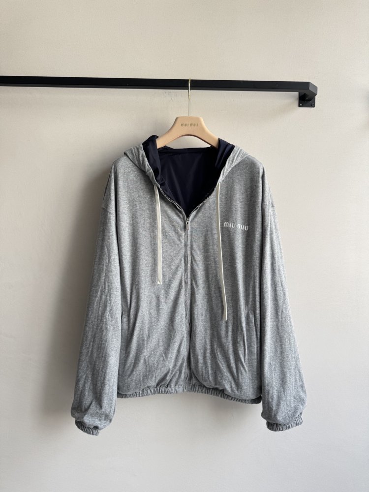 Куртка женская фото 3