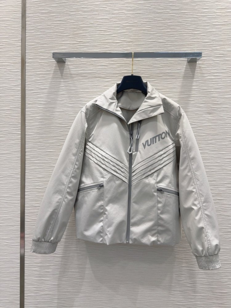 Куртка женская фото 3