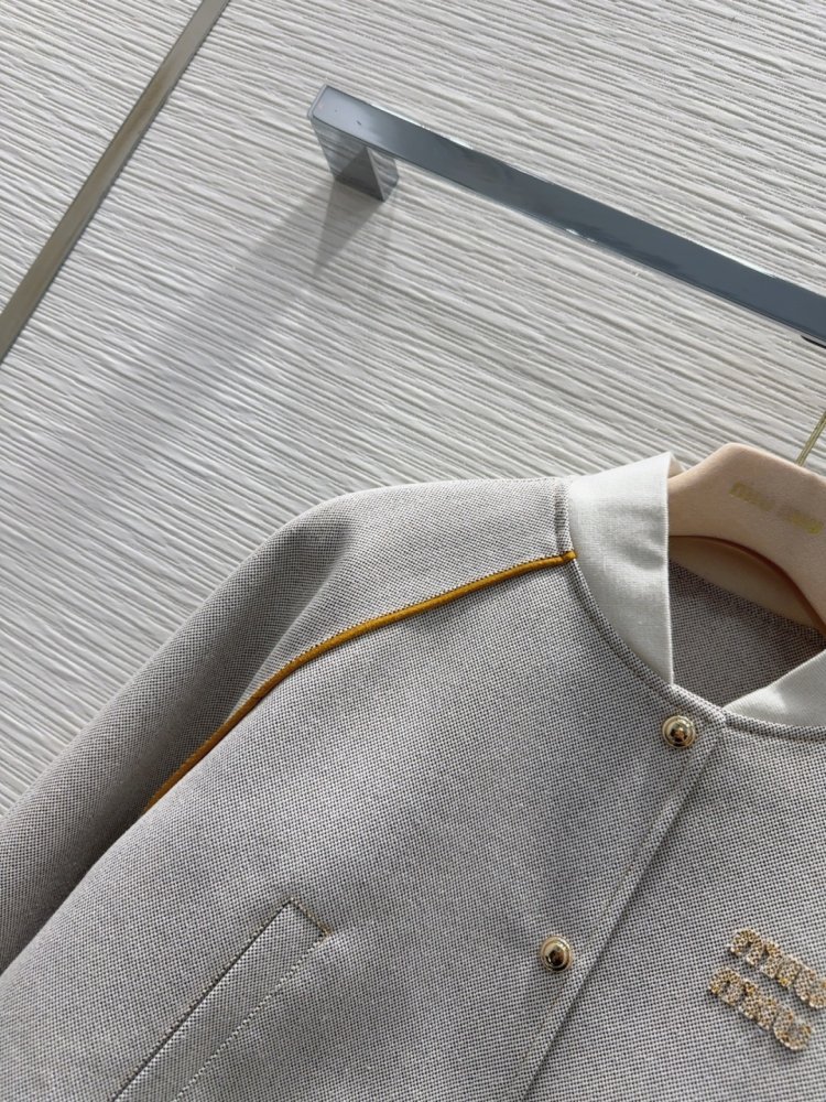 Jacket women's фото 3