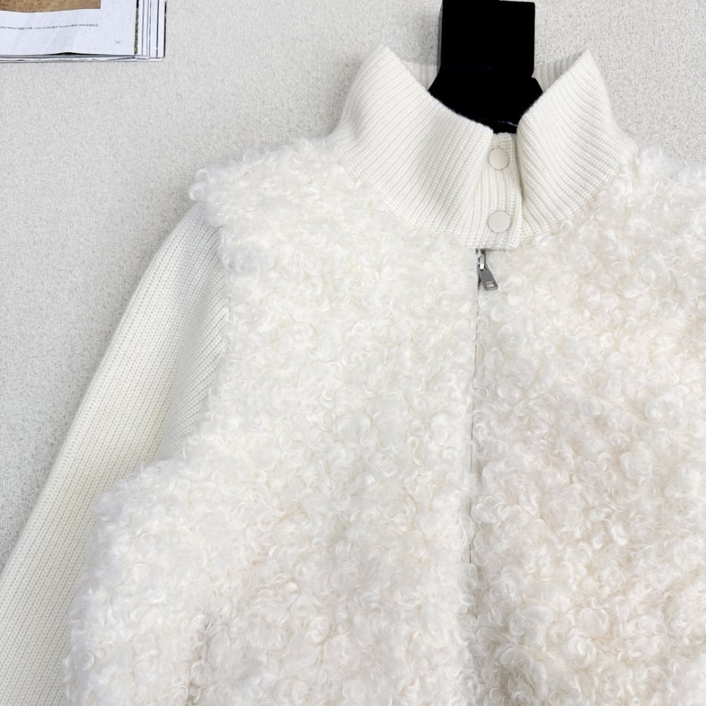 Куртка женская фото 3