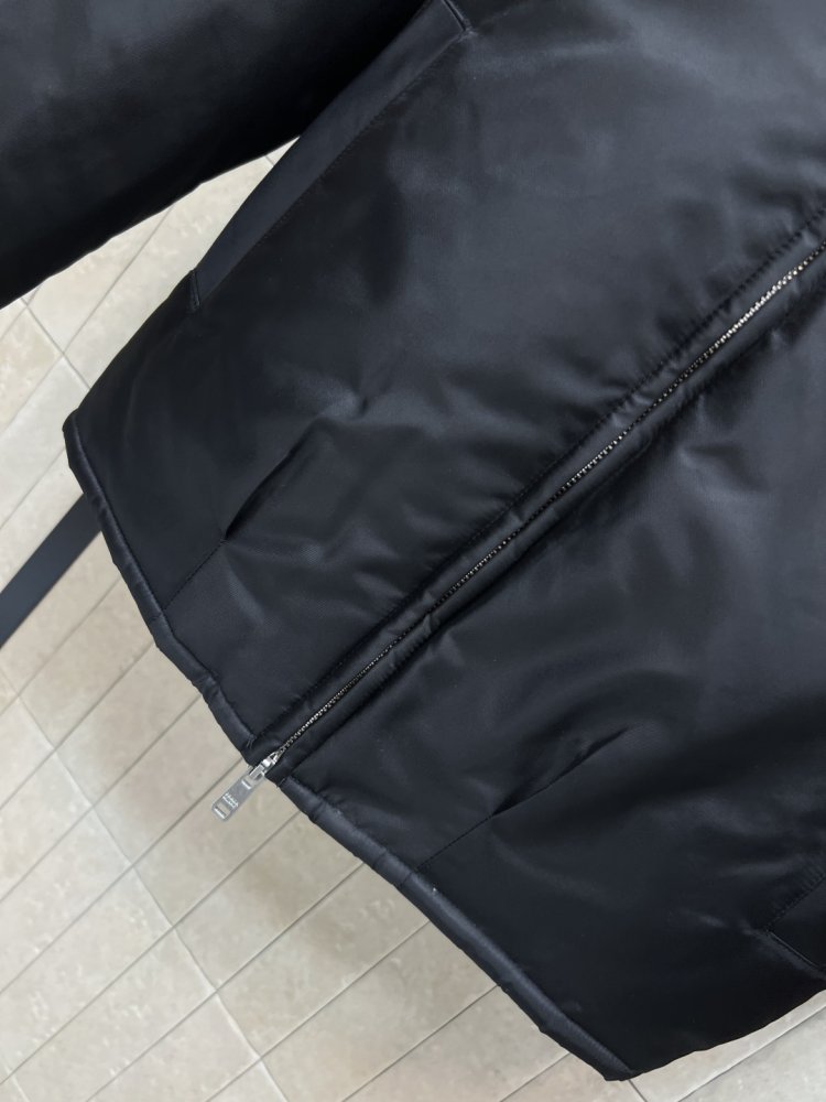 Куртка женская фото 3