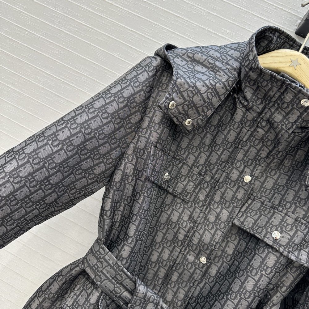 Куртка женская фото 3