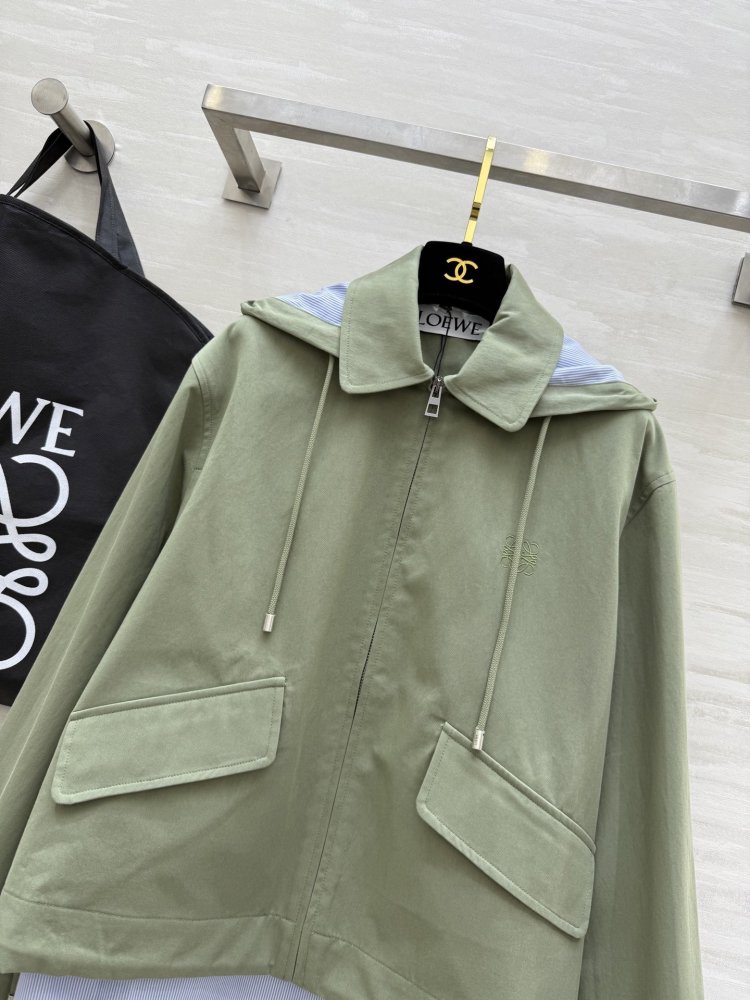 Куртка женская фото 3